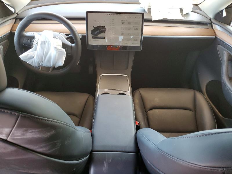 56836516 :رقم المزاد ، 7SAYGDED6SF315457 vin ، 2025 Tesla Model Y مزاد بيع