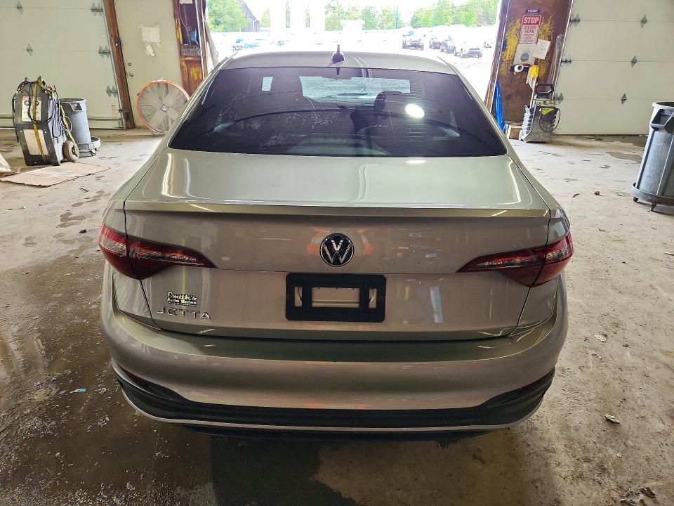 Продажа на аукционе авто 2022 Volkswagen Jetta, vin: 3VWBM7BU4NM018931, номер лота: 57835536