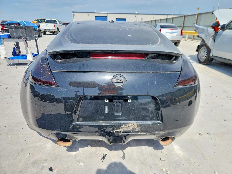 56523676 :رقم المزاد ، JN1AZ4EH5JM571528 vin ، 2018 Nissan 370z مزاد بيع