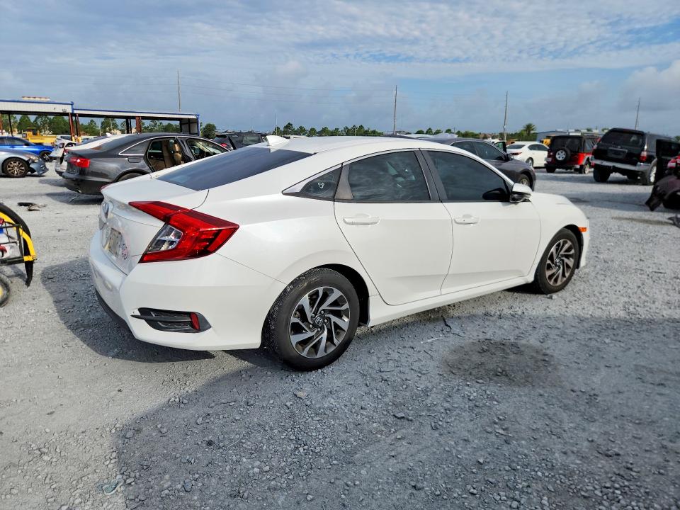 Продажа на аукционе авто 2017 Honda Civic, vin: 19XFC2F70HE079299, номер лота: 58107386