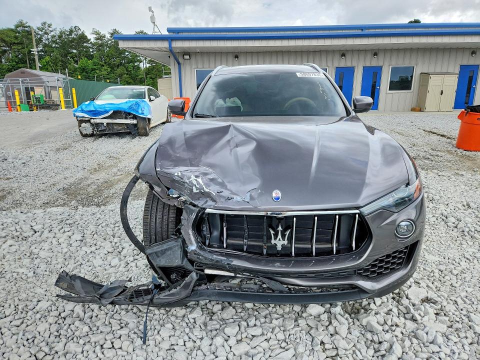 Продажа на аукционе авто 2018 Maserati Levante, vin: ZN661XUAXJX297241, номер лота: 58097836