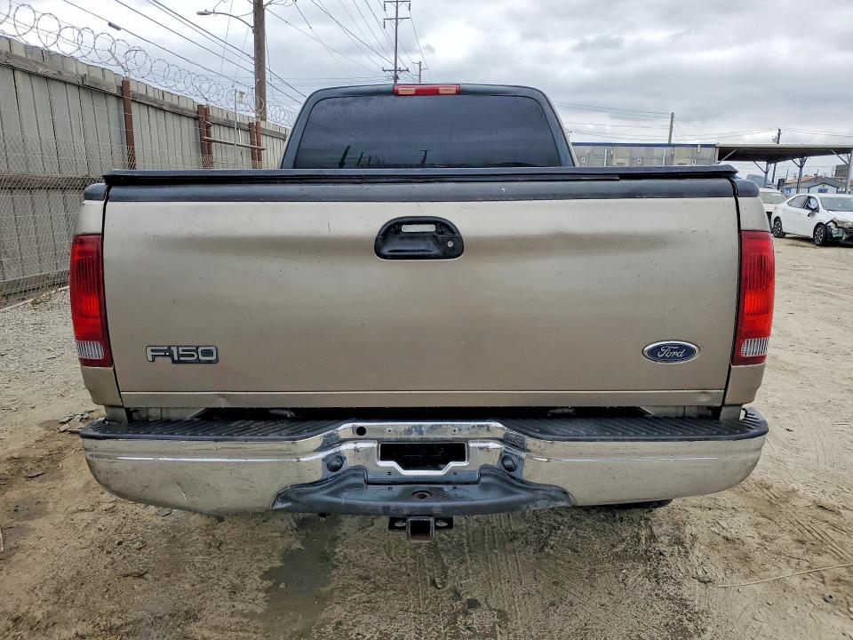 57867486 :رقم المزاد ، 2FTRX17203CA26479 vin ، 2003 Ford F150 مزاد بيع