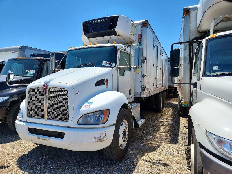 56217176 :رقم المزاد ، 2NKHLJ9X9GM133237 vin ، 2016 Kenworth T300 مزاد بيع