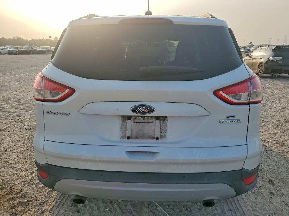 Продажа на аукционе авто 2016 Ford Escape, vin: 1FMCU0GX2GUA09415, номер лота: 58914206