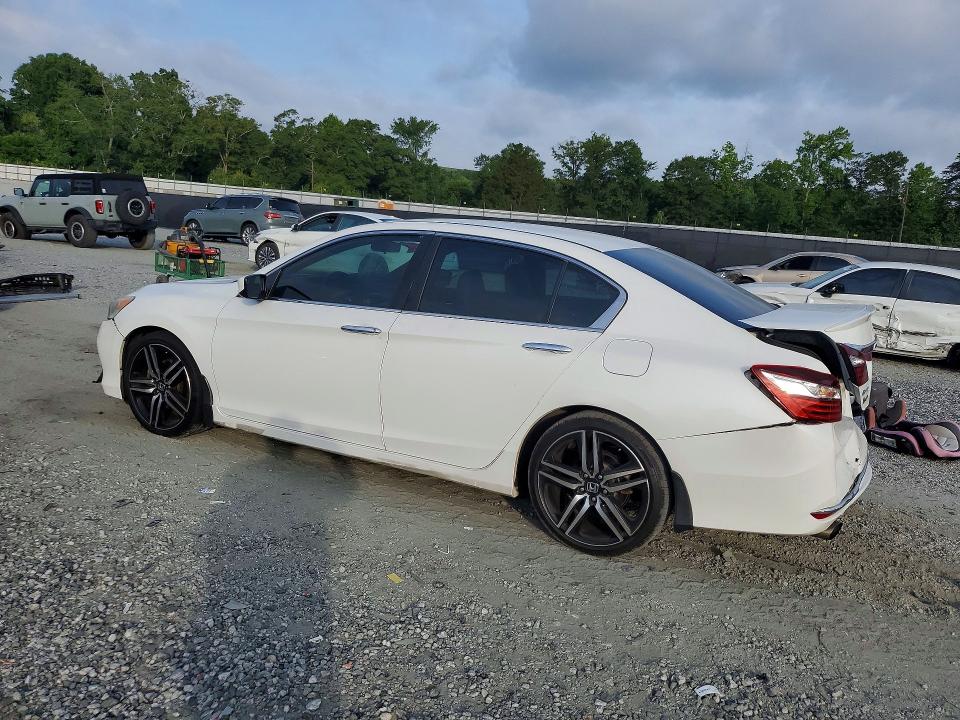 Aukcja sprzedaży 2017 Honda Accord, vin: 1HGCR2F1XHA011027, numer aukcji: 57834566