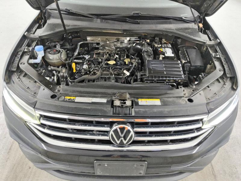 Продажа на аукционе авто 2022 Volkswagen Tiguan, vin: 3VV2B7AX0NM167794, номер лота: 58423486
