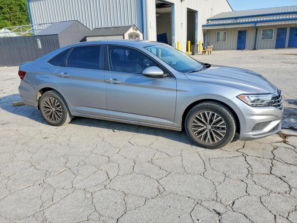 57755096 :رقم المزاد ، 3VWC57BU3MM069143 vin ، 2021 Volkswagen Jetta مزاد بيع