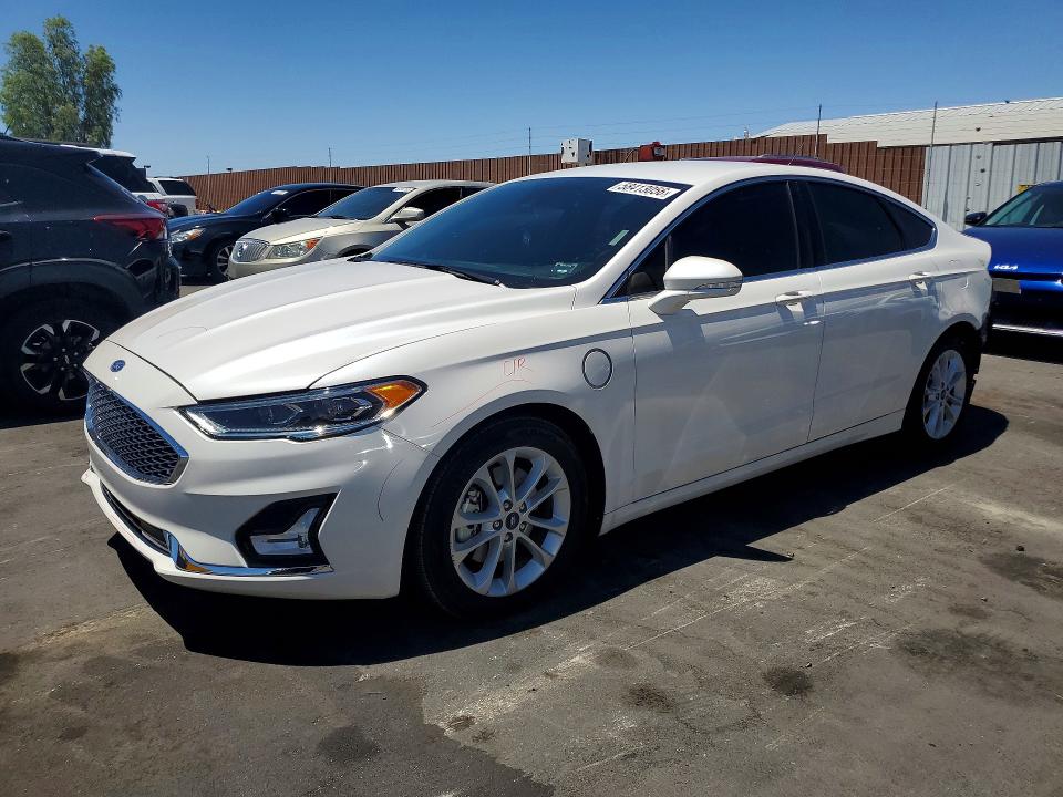 Auction sale of the 2019 Ford Fusion, vin: 3FA6P0SU3KR200837, lot number: 58413056