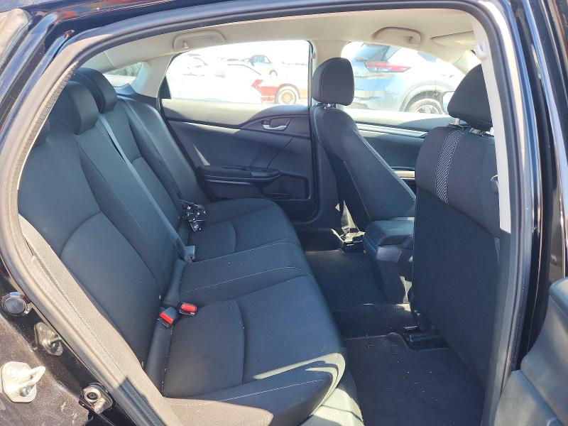 Продажа на аукционе авто 2018 Honda Civic, vin: 2HGFC2F53JH567365, номер лота: 55716756