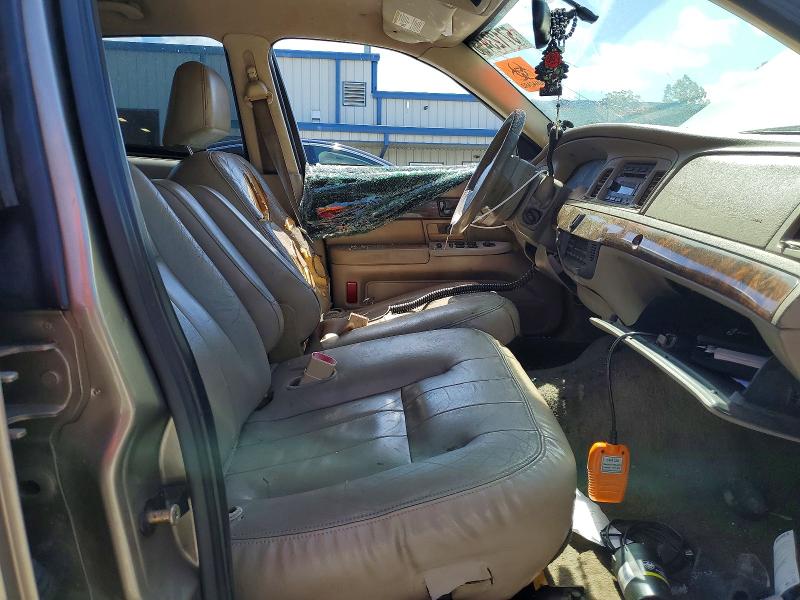 2005 Mercury Grand Marquis მანქანა იყიდება აუქციონზე, vin: 2MEFM75W85X642980, აუქციონის ნომერი: 57123456