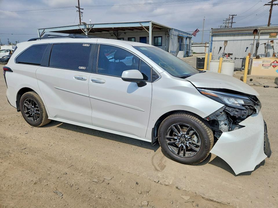 2023 Toyota Sienna მანქანა იყიდება აუქციონზე, vin: 5TDJRKEC5PS153201, აუქციონის ნომერი: 58470246