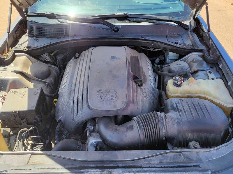 55651526 :رقم المزاد ، 2C3CA6CT5BH549764 vin ، 2011 Chrysler 300c مزاد بيع