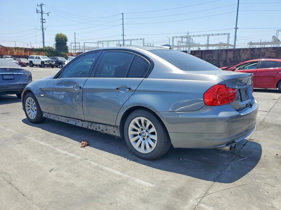 Продажа на аукционе авто 2009 Bmw 328, vin: WBAPH53549A438617, номер лота: 56073326