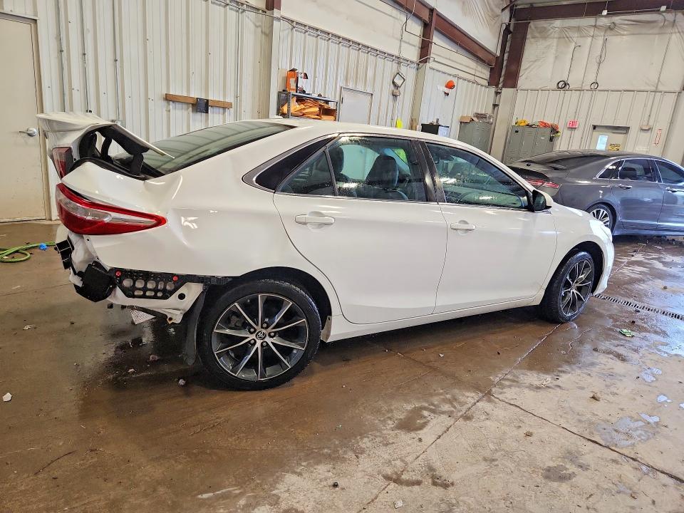 Aukcja sprzedaży 2016 Toyota Camry, vin: 4T1BF1FKXGU561911, numer aukcji: 57679646
