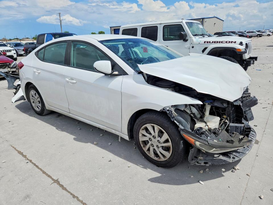 56858086 :رقم المزاد ، 5NPD74LF8HH166169 vin ، 2017 Hyundai Elantra مزاد بيع