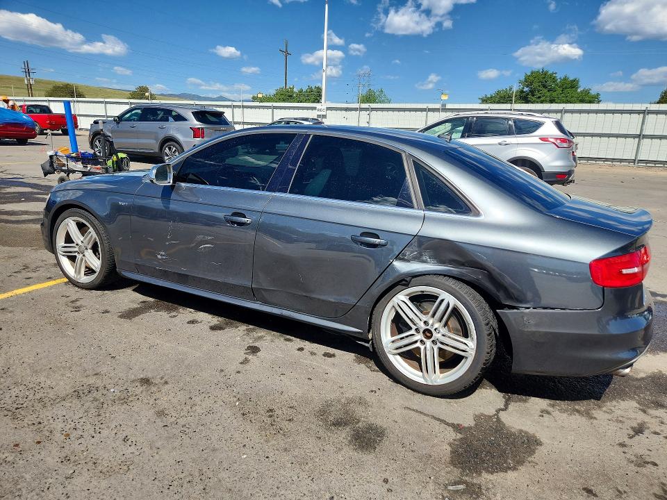 Продаж на аукціоні авто 2015 Audi S4, vin: WAUBGAFL7FA032942, номер лоту: 56171176