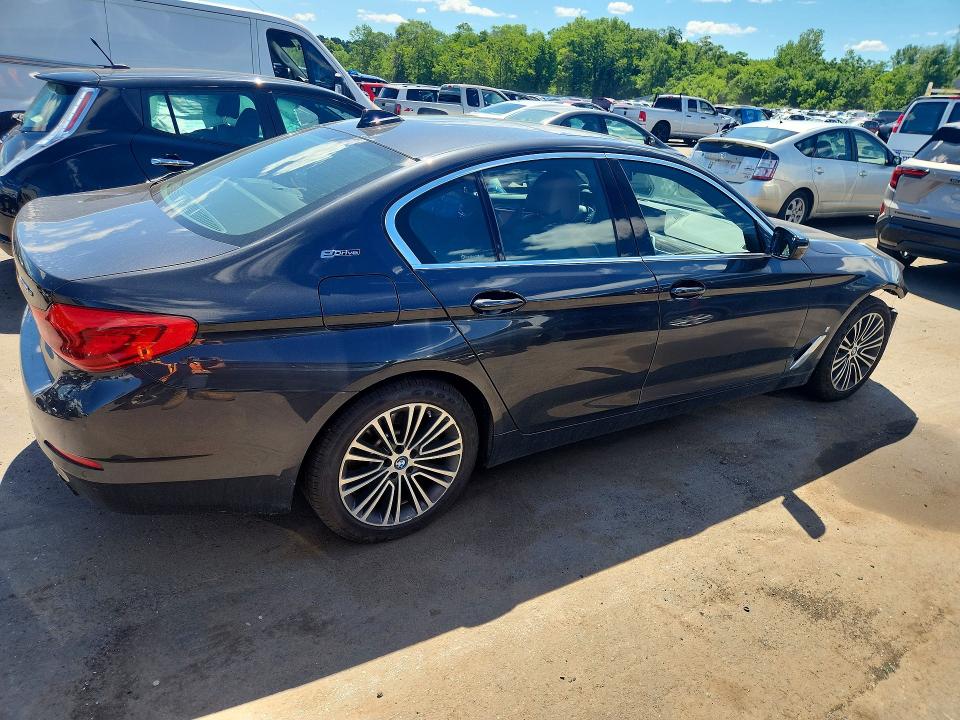 Продажа на аукционе авто 2019 Bmw 530xe, vin: WBAJB1C50KB376827, номер лота: 56244386