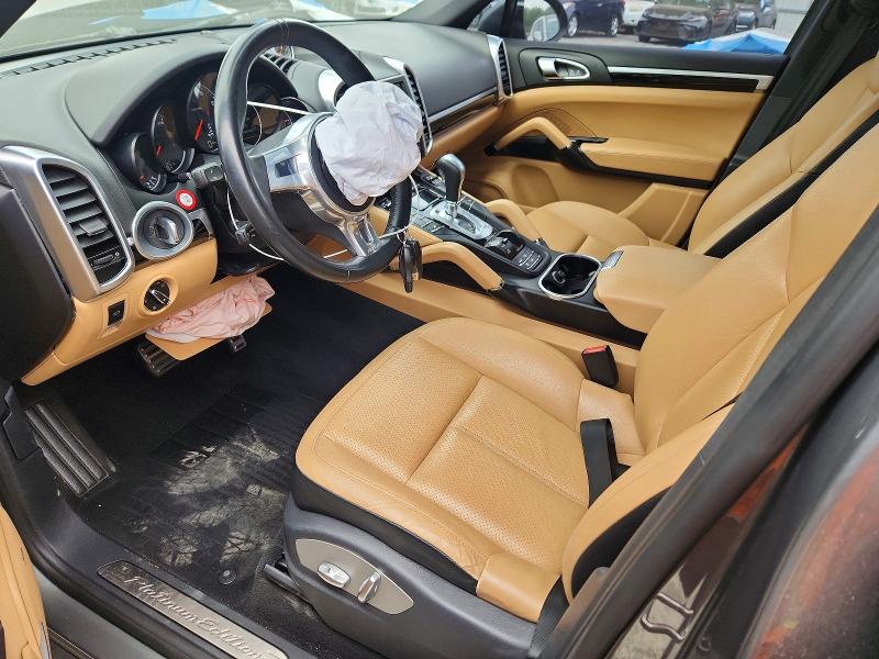 58272776 :رقم المزاد ، WP1AA2A21ELA94732 vin ، 2014 Porsche Cayenne مزاد بيع