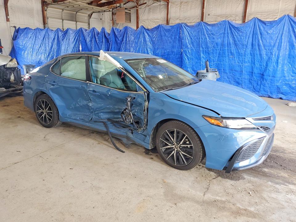 2024 Toyota Camry მანქანა იყიდება აუქციონზე, vin: 4T1G11BK1RU114378, აუქციონის ნომერი: 56962356