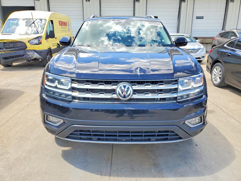 2018 Volkswagen Atlas მანქანა იყიდება აუქციონზე, vin: 1V2NR2CA4JC580170, აუქციონის ნომერი: 56938586