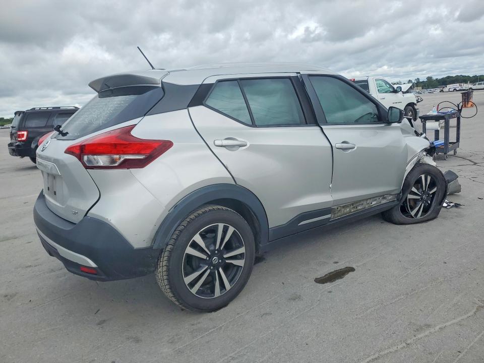 Продаж на аукціоні авто 2019 Nissan Kicks, vin: 3N1CP5CU4KL511112, номер лоту: 57969756