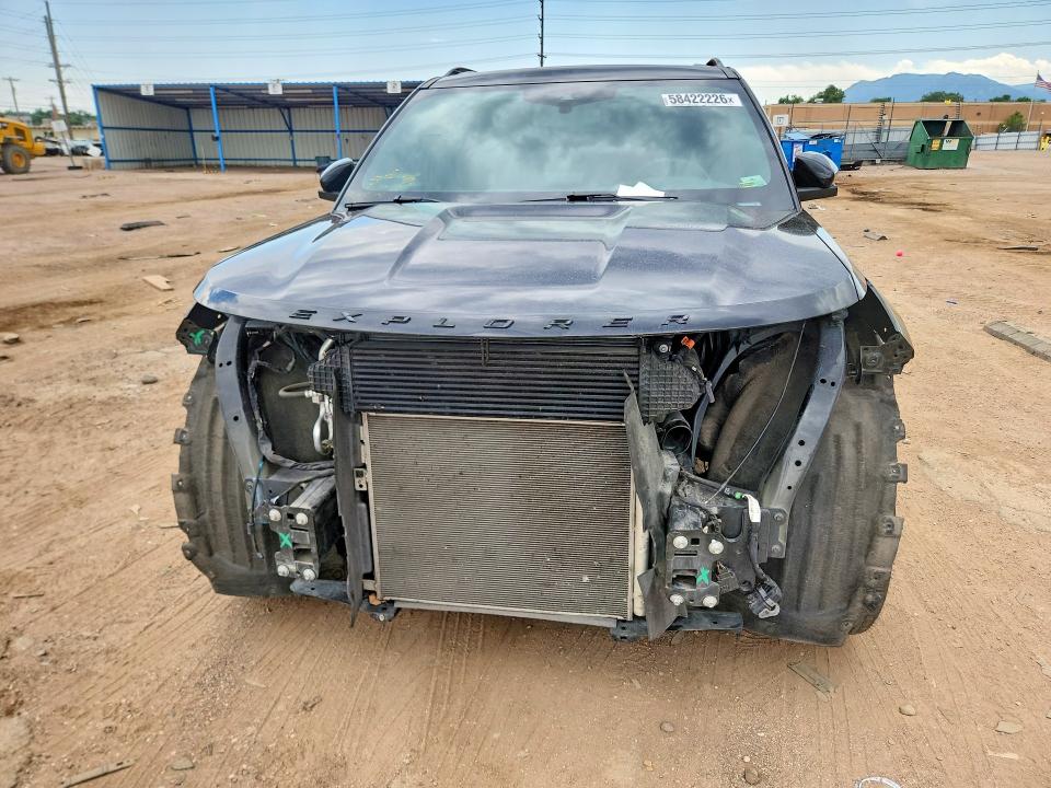 58422226 :رقم المزاد ، 1FM5K8GC8LGB64070 vin ، 2020 Ford Explorer مزاد بيع