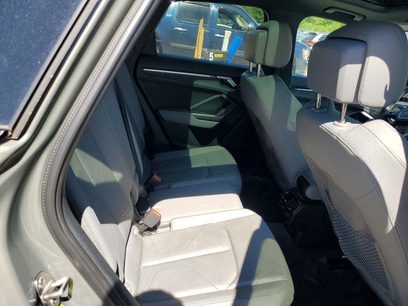 54876386 :رقم المزاد ، WA1EECF35N1075234 vin ، 2022 Audi Q3 مزاد بيع