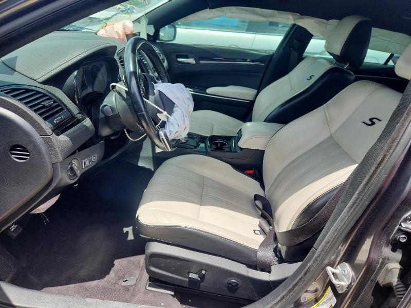 57077286 :رقم المزاد ، 2C3CCABG8JH142988 vin ، 2018 Chrysler 300 مزاد بيع