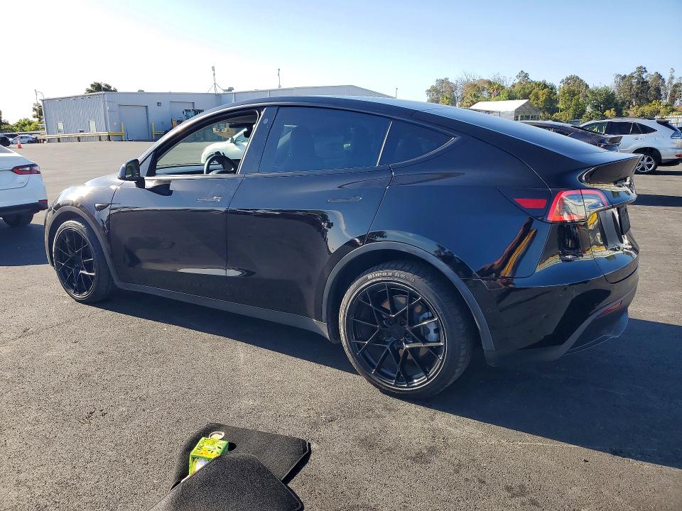 2021 Tesla Model Y მანქანა იყიდება აუქციონზე, vin: 5YJYGDEEXMF272637, აუქციონის ნომერი: 56182956
