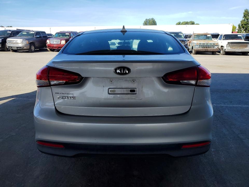 Aukcja sprzedaży 2018 Kia Forte, vin: 3KPFK4A75JE208066, numer aukcji: 56275626