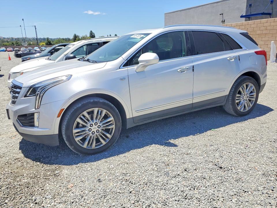 56697526 :رقم المزاد ، 1GYKNERS3JZ249282 vin ، 2018 Cadillac Xt5 مزاد بيع