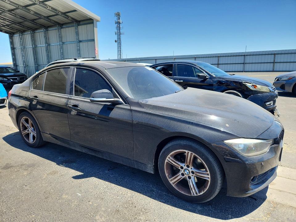 56252516 :رقم المزاد ، WBA3C1C51CF431883 vin ، 2012 Bmw 328 مزاد بيع