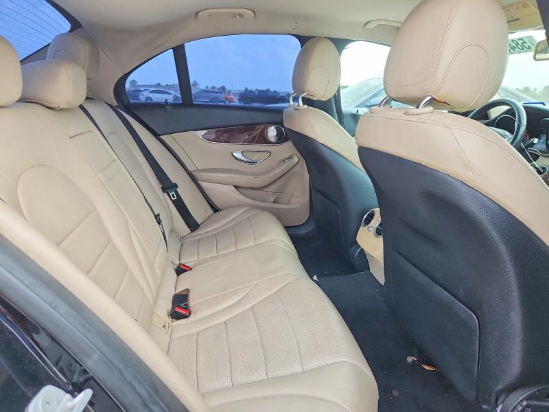 58464586 :رقم المزاد ، 55SWF4KB7FU002710 vin ، 2015 Mercedes-benz C مزاد بيع