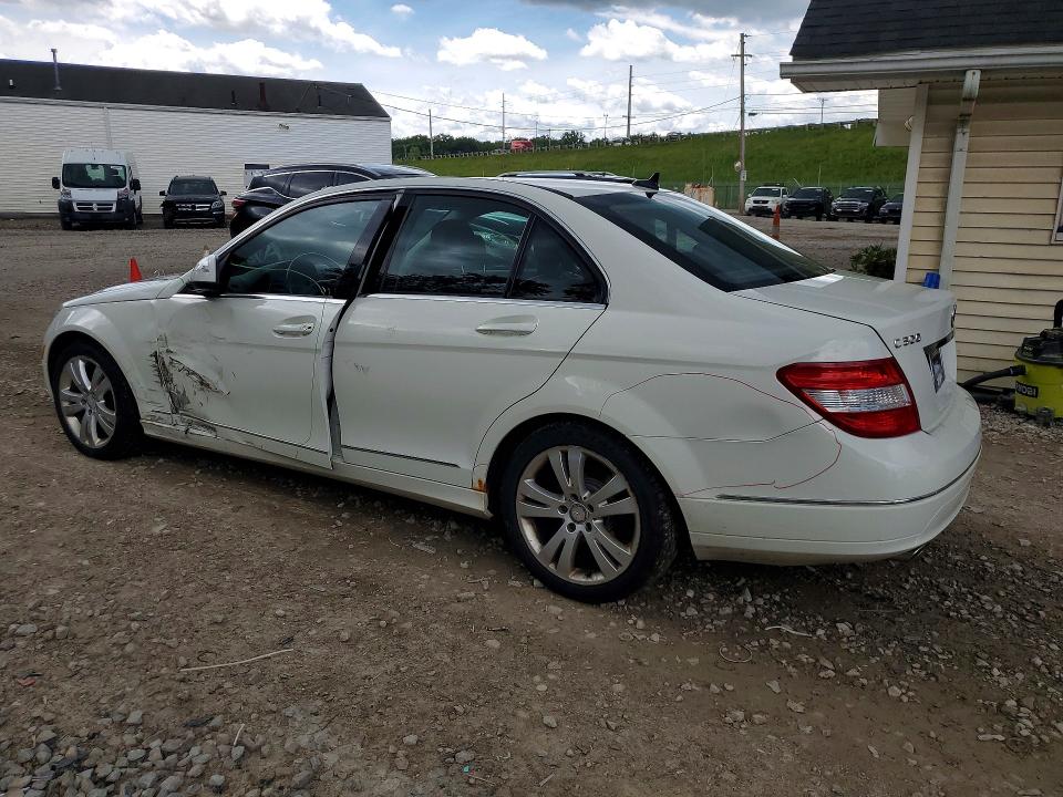 57641276 :رقم المزاد ، WDDGF81X79F198129 vin ، 2009 Mercedes-benz C مزاد بيع