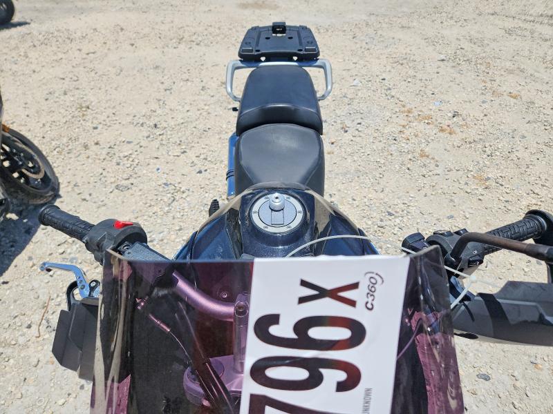 Продажа на аукционе авто 2012 Triumph Motorcycle Tiger, vin: SMTF02XK2CJ540785, номер лота: 57173796