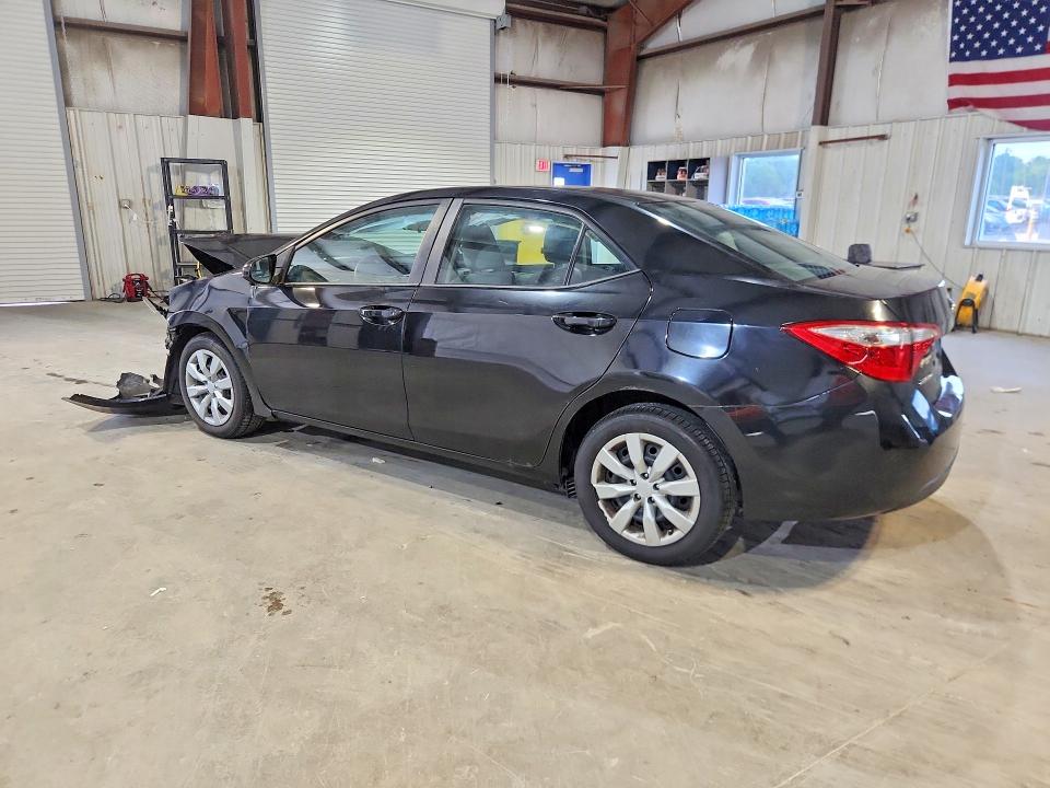 56492016 :رقم المزاد ، 2T1BURHE5FC424791 vin ، 2015 Toyota Corolla مزاد بيع
