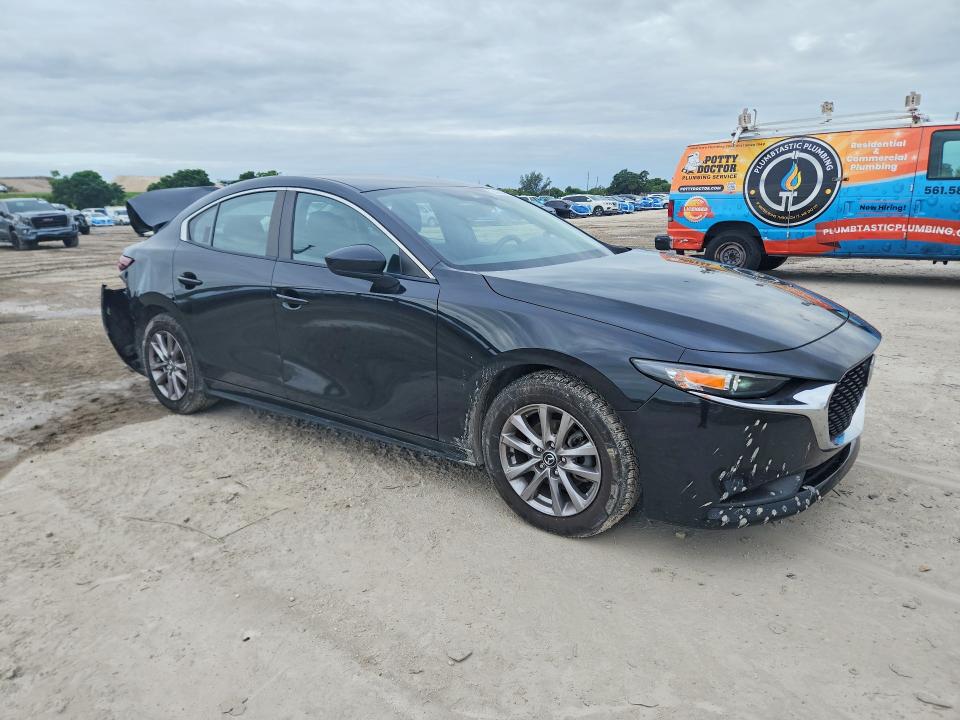 54257906 :رقم المزاد ، JM1BPAA72M1328851 vin ، 2021 Mazda 3 مزاد بيع