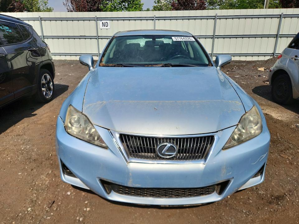 57764226 :رقم المزاد ، JTHCF5C25B5045834 vin ، 2011 Lexus Is مزاد بيع