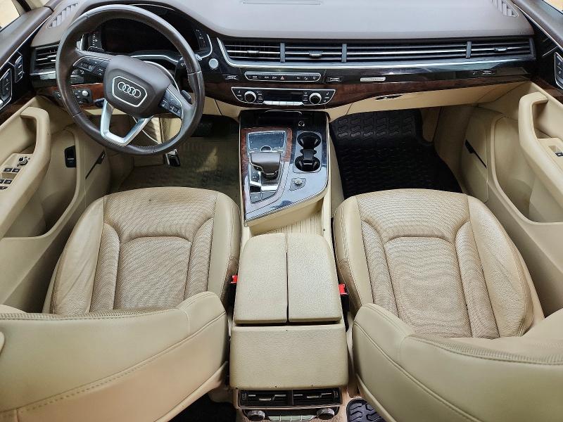 56168556 :رقم المزاد ، WA1VAAF71HD020947 vin ، 2017 Audi Q7 مزاد بيع