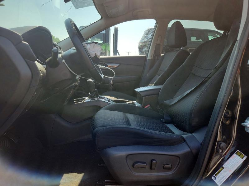 58976466 :رقم المزاد ، KNMAT2MV3JP615549 vin ، 2018 Nissan Rogue مزاد بيع
