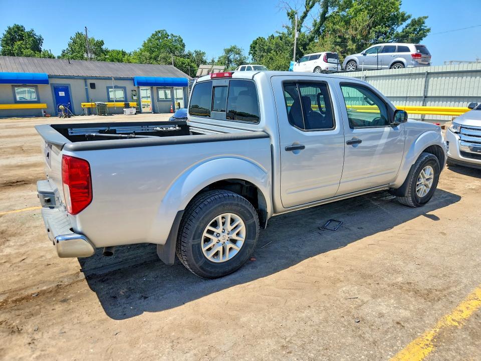 57877256 :رقم المزاد ، 1N6DD0EV2JN732755 vin ، 2018 Nissan Frontier مزاد بيع