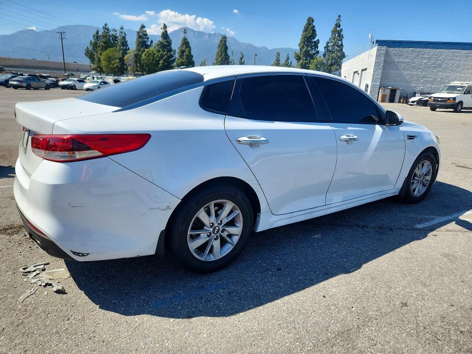 Продаж на аукціоні авто 2016 Kia Optima, vin: 5XXGT4L32GG019760, номер лоту: 57191806