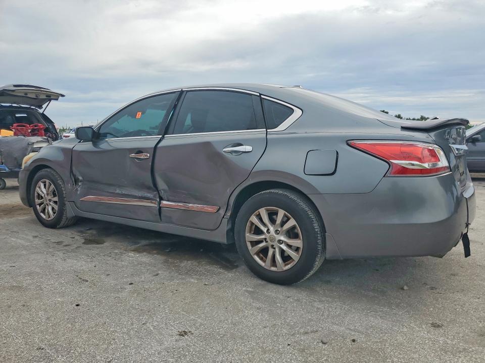 2015 Nissan Altima მანქანა იყიდება აუქციონზე, vin: 1N4AL3AP5FC166262, აუქციონის ნომერი: 56614716