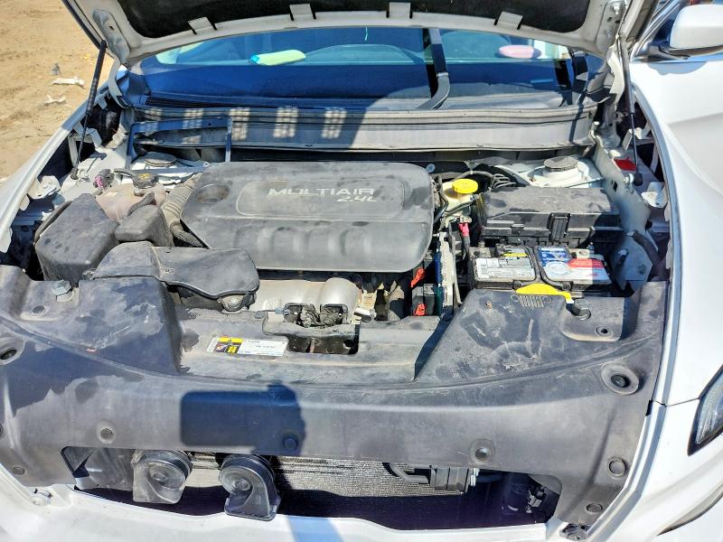 58845206 :رقم المزاد ، 1C4PJMCB4FW793194 vin ، 2015 Jeep Cherokee مزاد بيع
