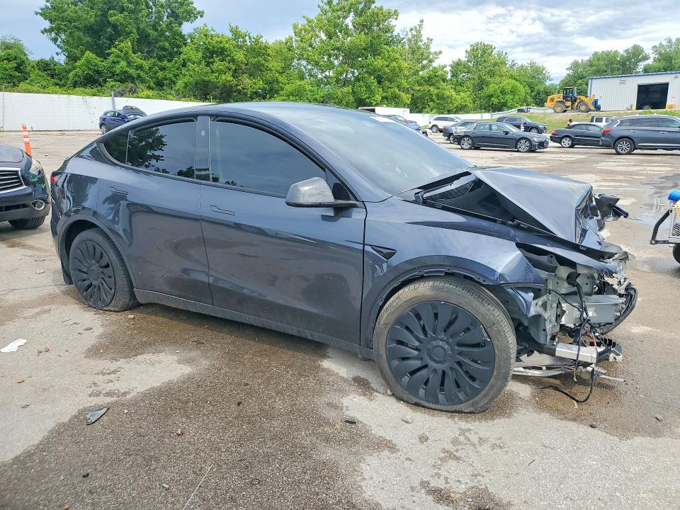 57613156 :رقم المزاد ، 7SAYGDEE5RA295475 vin ، 2024 Tesla Model Y مزاد بيع