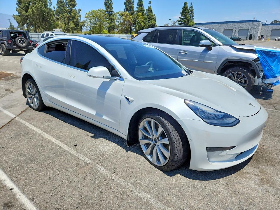 58314706 :رقم المزاد ، 5YJ3E1EB5LF651189 vin ، 2020 Tesla Model 3 مزاد بيع
