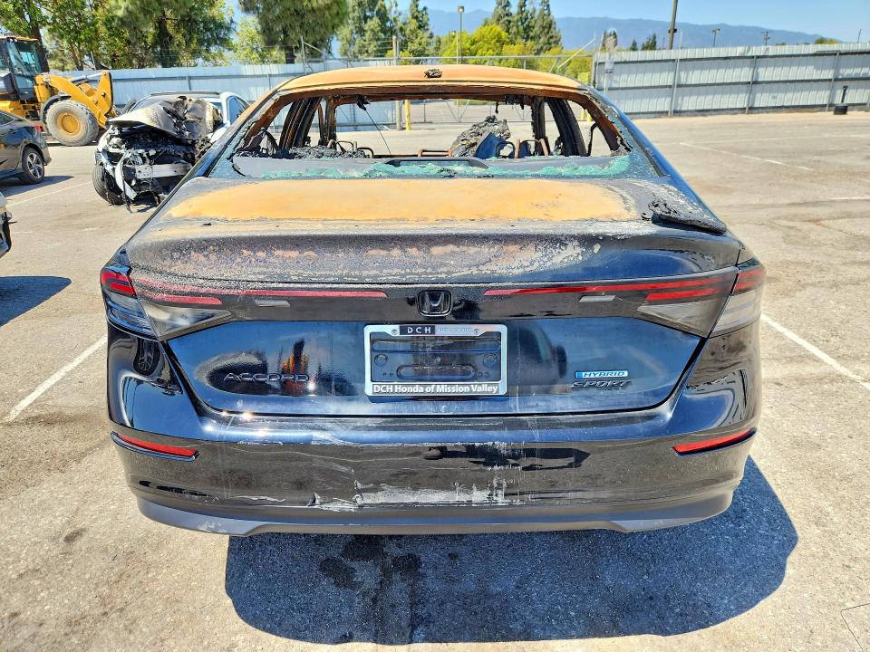 57361576 :رقم المزاد ، 1HGCY2F58PA057976 vin ، 2023 Honda Accord مزاد بيع