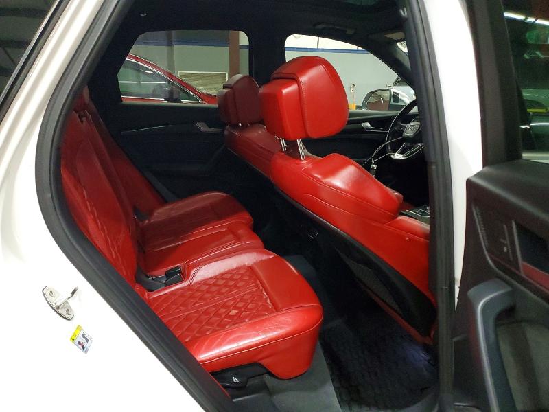 Продаж на аукціоні авто 2018 Audi Sq5, vin: WA1A4AFY2J2213964, номер лоту: 58350826