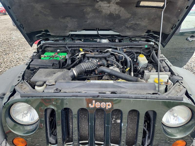 2011 Jeep Wrangler Unlimited მანქანა იყიდება აუქციონზე, vin: 1J4HA6H15BL583001, აუქციონის ნომერი: 58570746