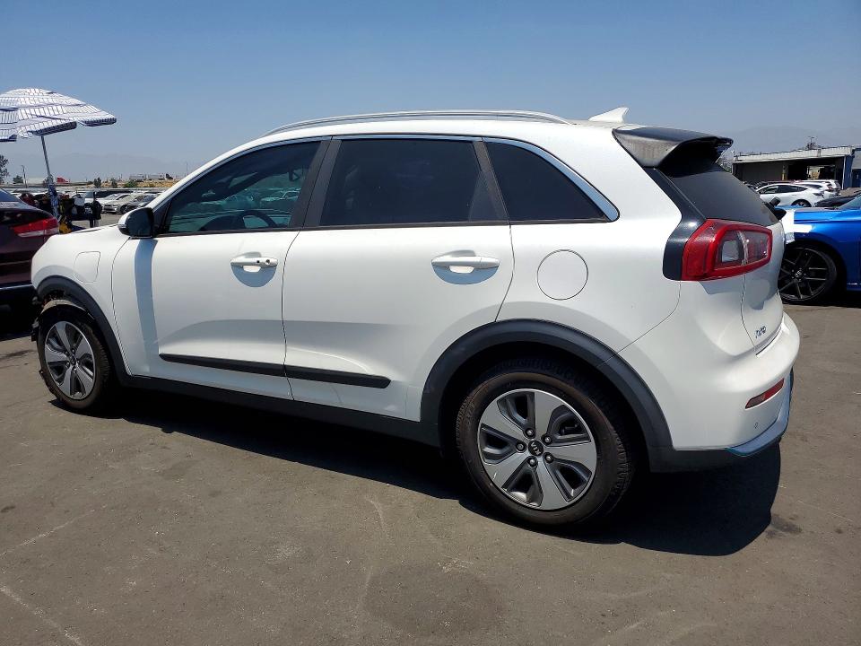 58605936 :رقم المزاد ، KNDCC3LD9J5153551 vin ، 2018 Kia Niro مزاد بيع